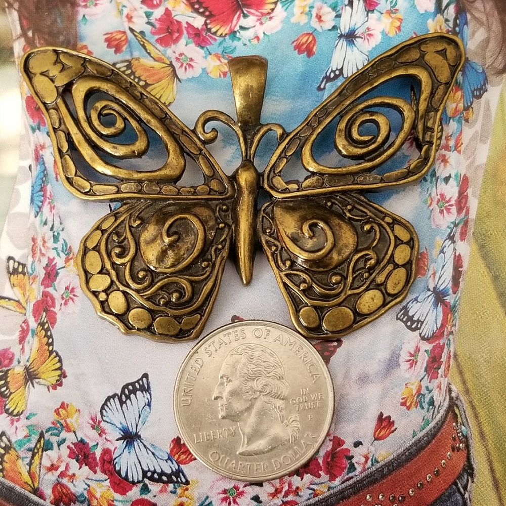 Relisted -Butterfly pendant antique gold tone moth insect - Picture 6 of 6